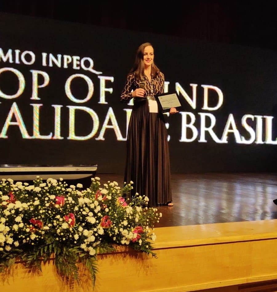 Reconhecimento profissional de Janessandra Melo